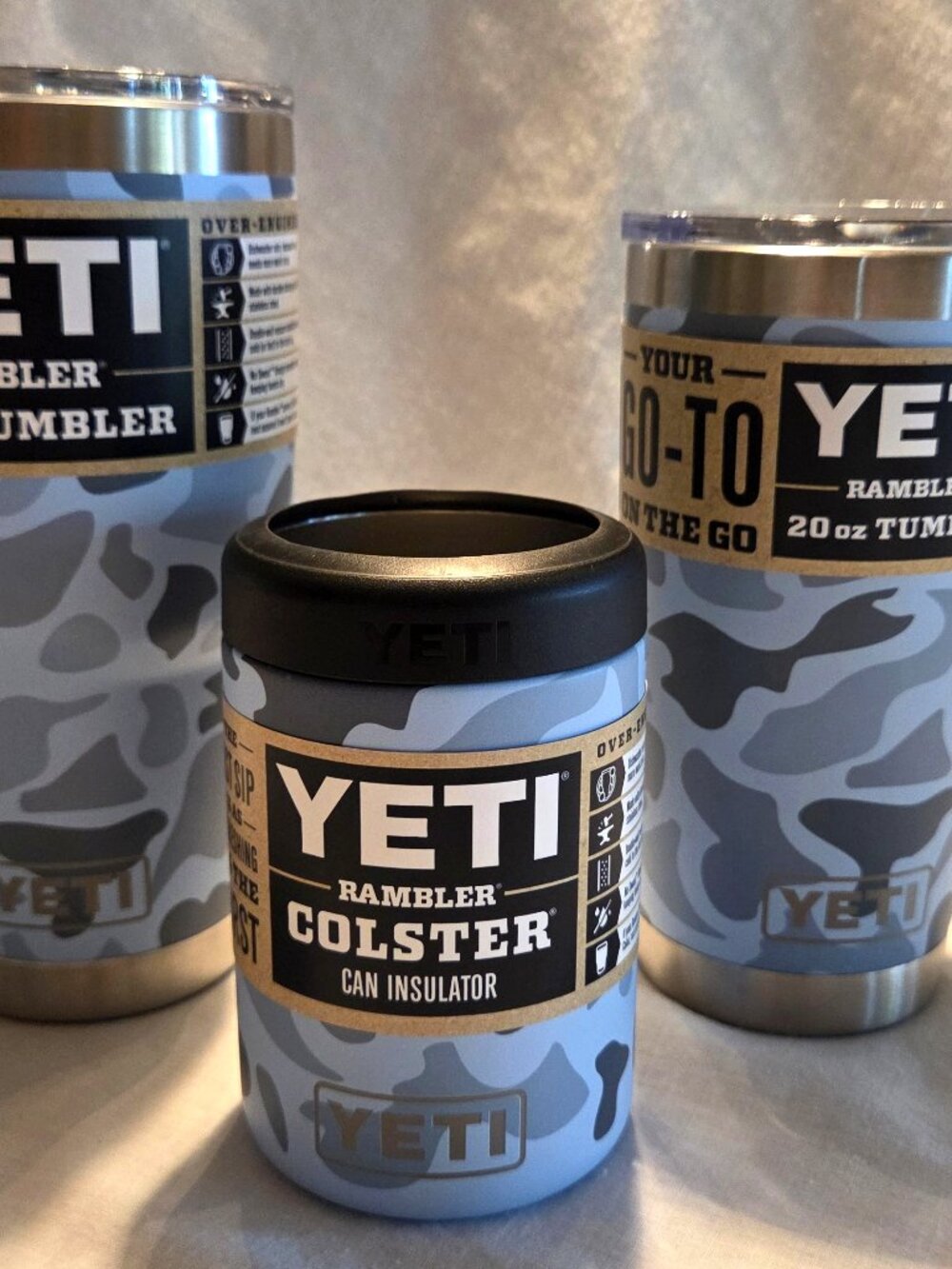 NEW YETI 3 pc Set Blue Camo - Rambler 20oz, 30oz Tumblers and Colster Can Cooler
